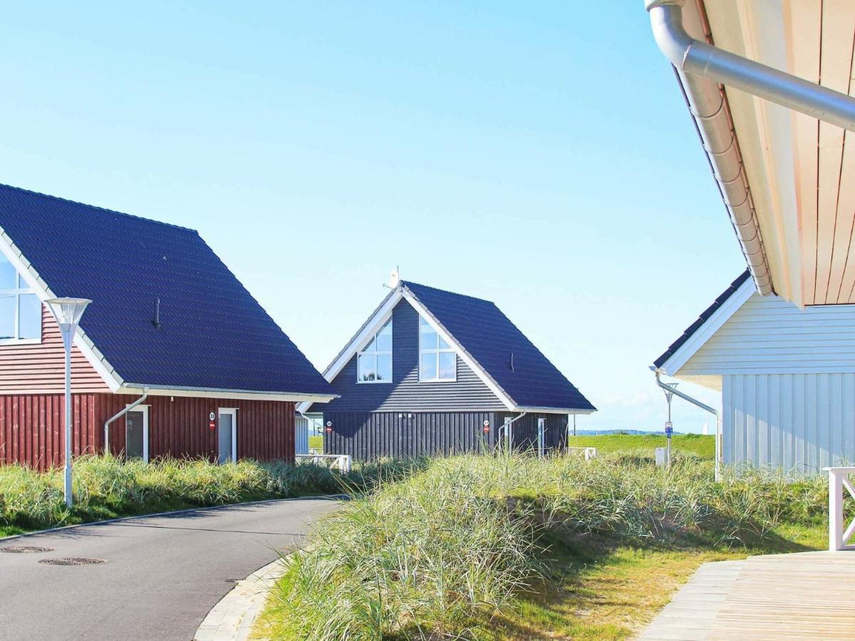 Two-Bedroom Holiday home in Wendtorf 3 Buitenkant foto